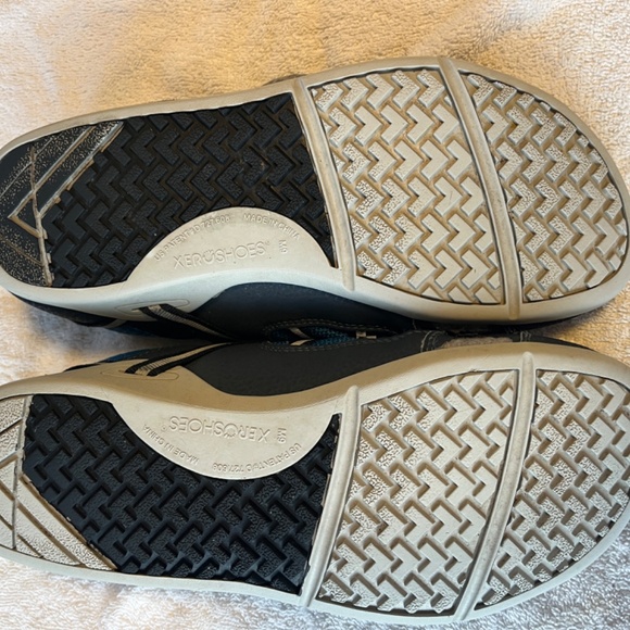 Xero Prio Shoes (Men's size 9) - Picture 3 of 7